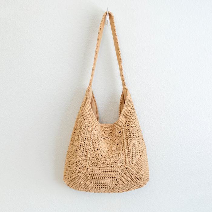 Crochet Shoulder Bag with Medallion Front Pattern