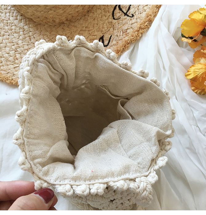 Diamond-Pattern Cotton Macrame Drawstring Shoulder Bag