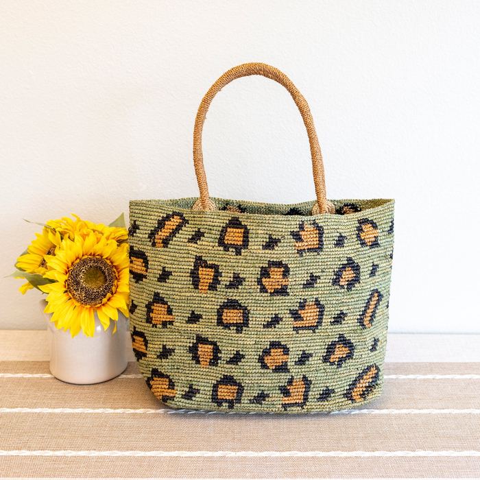 Green Leopard-Pattern Raffia Tote with Rounded Handles