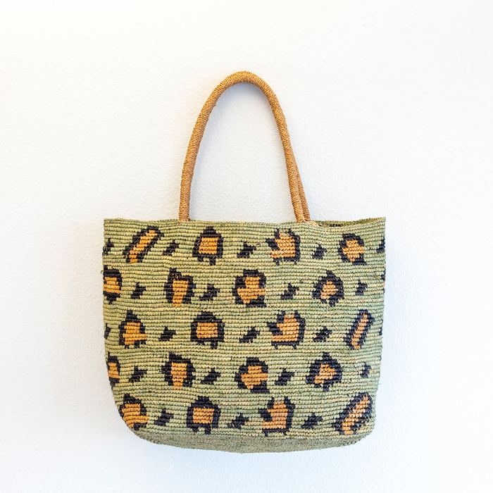 Green Leopard-Pattern Raffia Tote with Rounded Handles