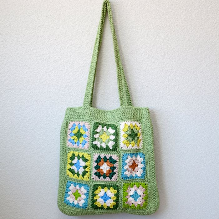 Nine-Square Floral Crochet Shoulder Tote