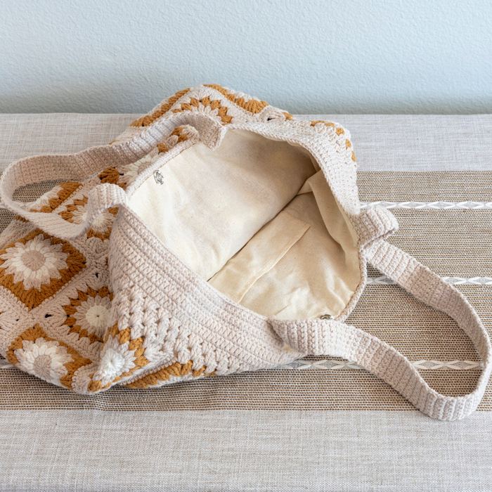 Cream-and-Tan Floral Granny-Square Crochet Tote