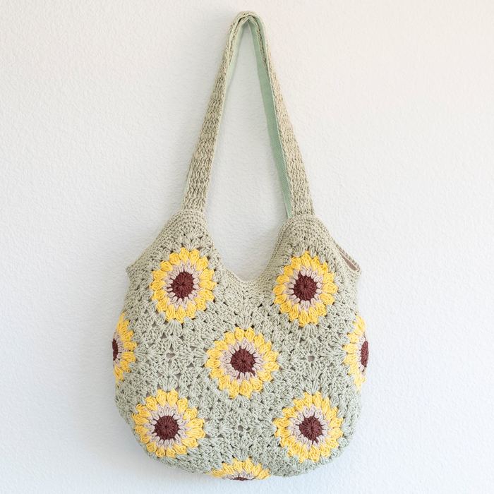 Sunflower Granny-Square Crochet Shoulder Bag