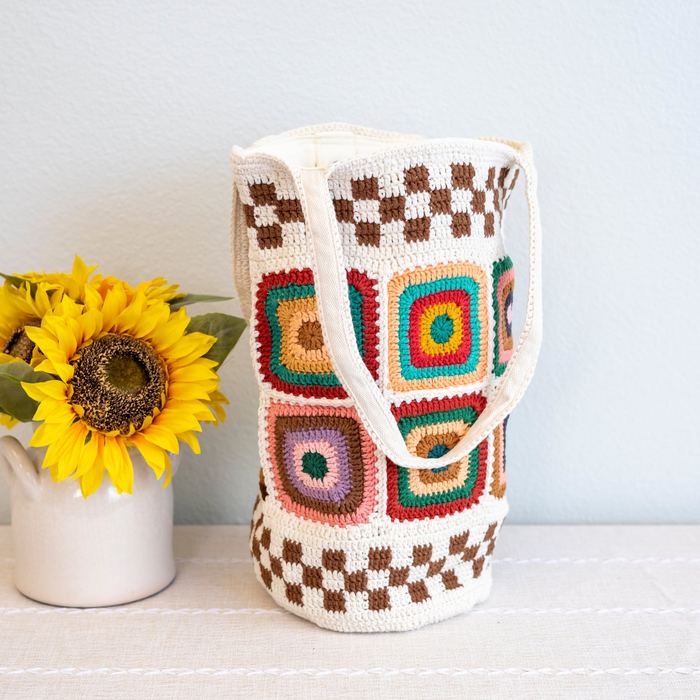 Colorful Granny Square Crochet Tote with Checkered Borders
