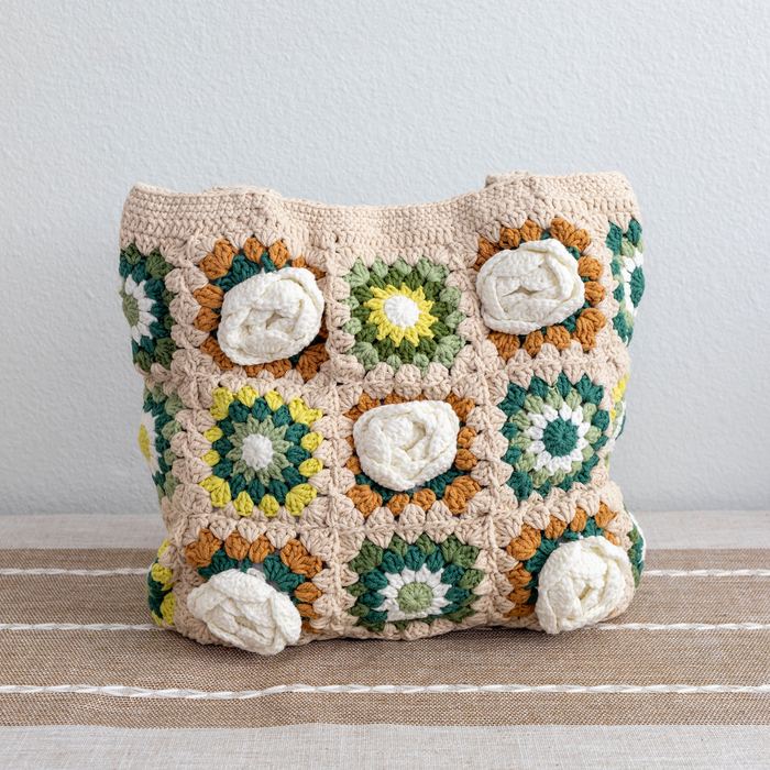Green Floral Granny-Square Crochet Shoulder Tote