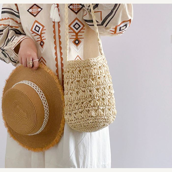 Floral Openwork Straw Bucket Shoulder Bag