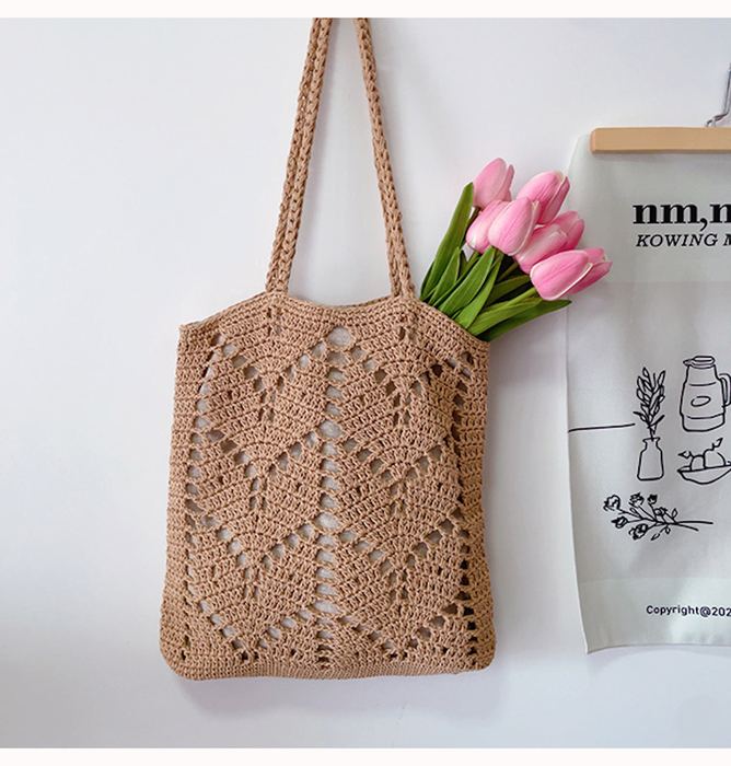 Leaf-Pattern Cotton Knit Shoulder Tote