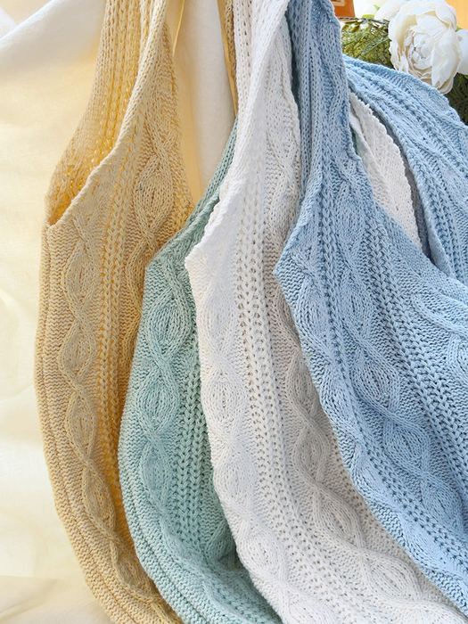 Cable-Knit Cotton Shoulder Bag