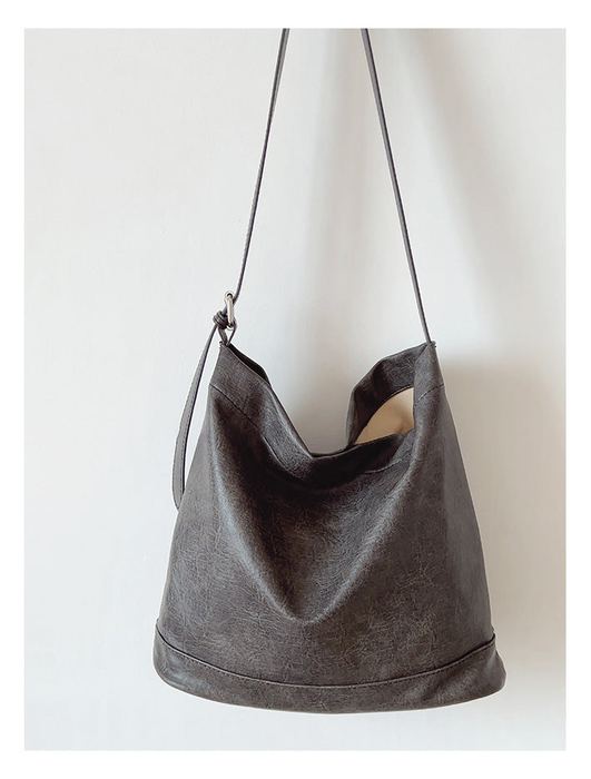 Rounded High Quality Synthetic Leather Bucket Bag