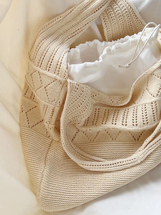 Geometric Cotton Knit Shoulder Tote