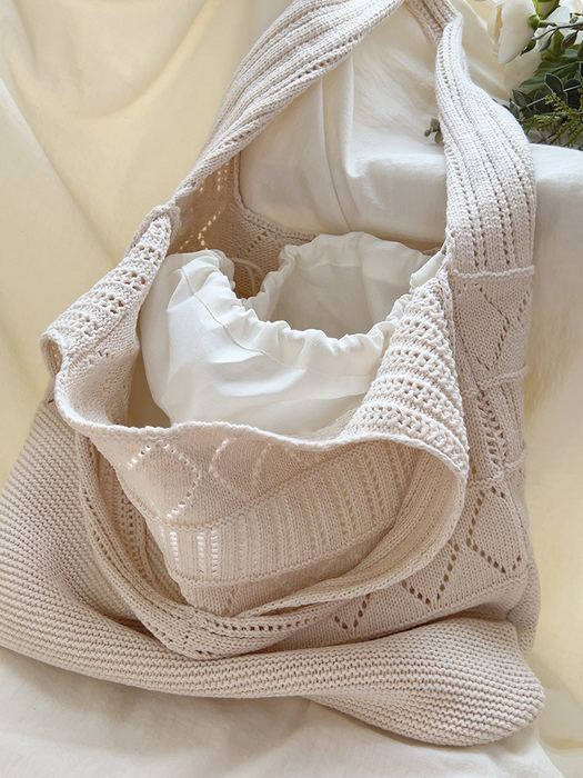 Geometric Cotton Knit Shoulder Tote