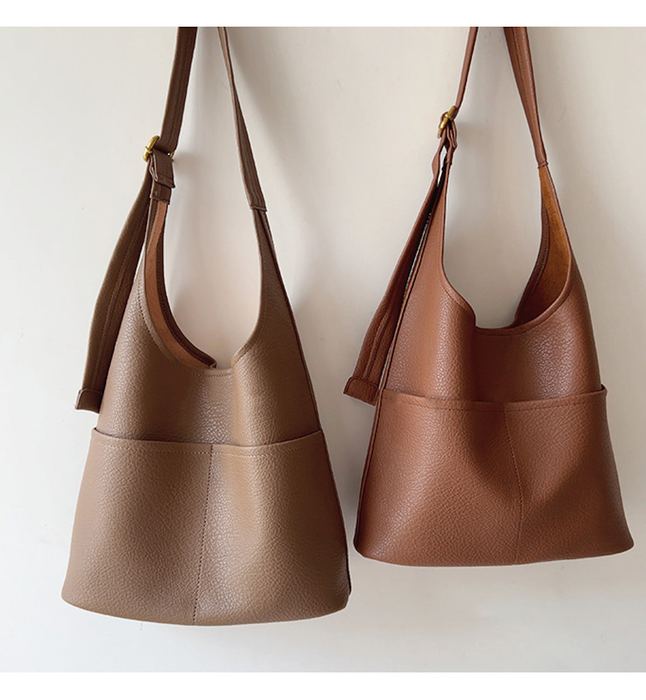 High Quality Synthetic Leather Hobo Tote with Front Pocket