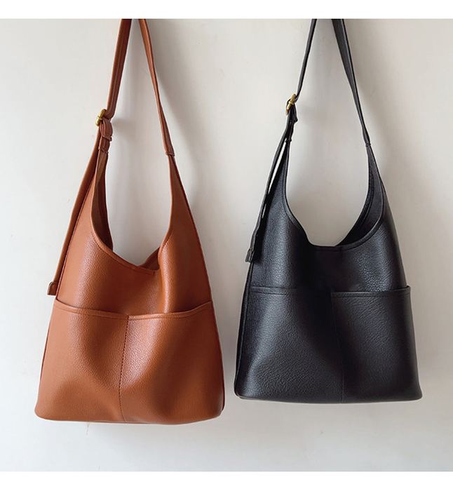 High Quality Synthetic Leather Hobo Tote with Front Pocket