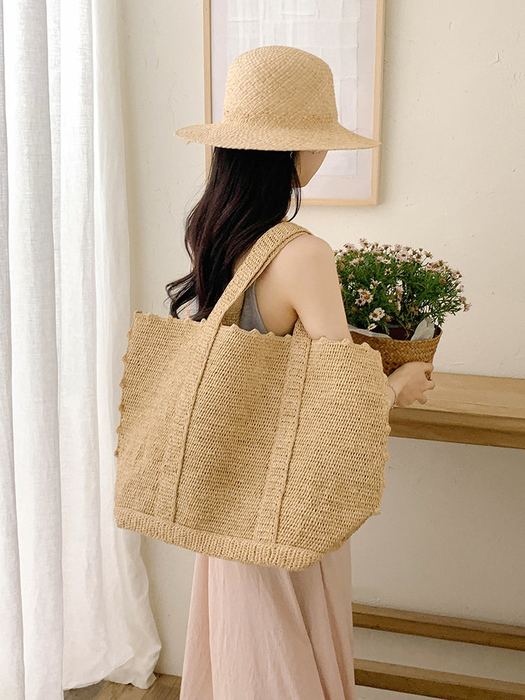 Large Natural Raffia Tote with Woven Handles