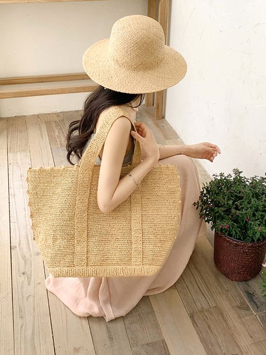 Large Natural Raffia Tote with Woven Handles