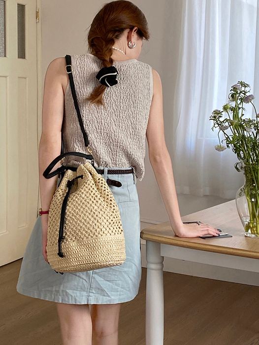 Woven Straw Bucket Bag with Contrast Handle