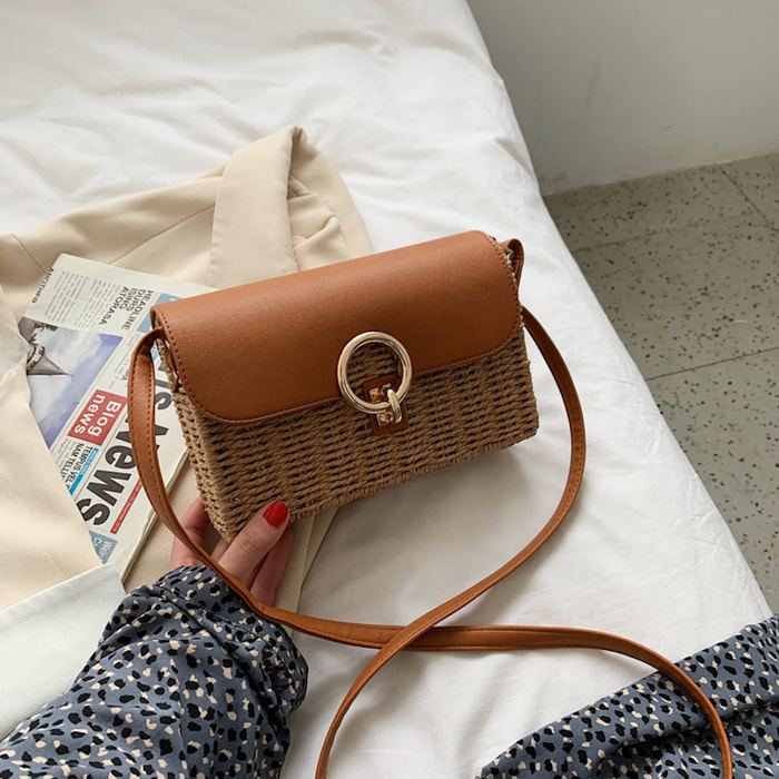 Straw Box Crossbody Bag with High Quality Synthetic Leather Flap