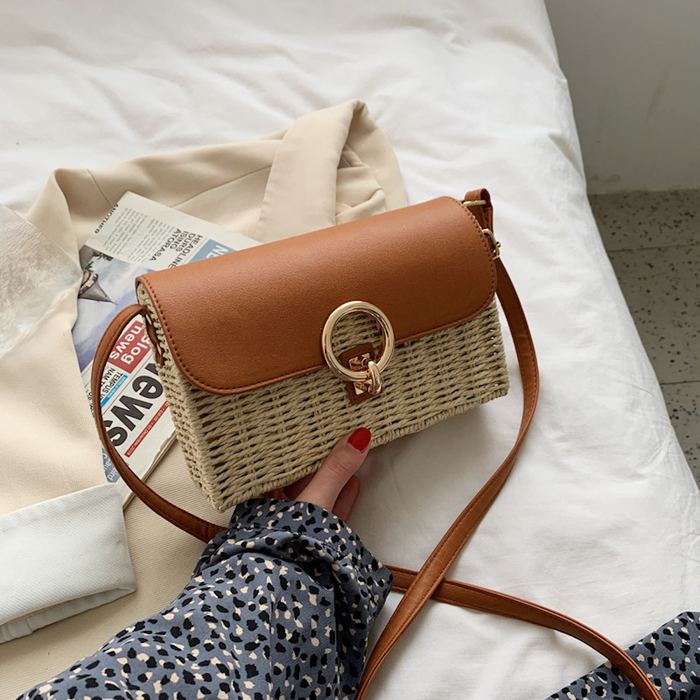 Straw Box Crossbody Bag with High Quality Synthetic Leather Flap
