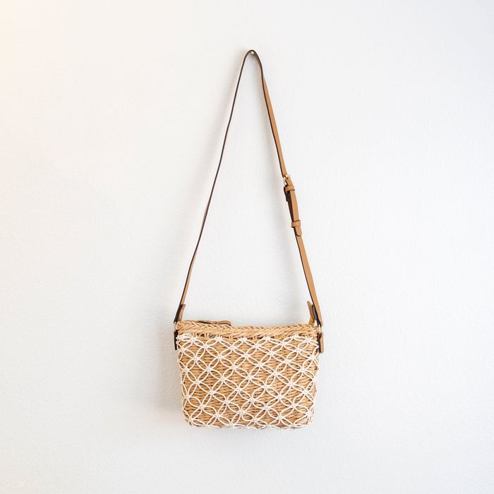 Diamond-Lattice Woven Straw Crossbody Bag