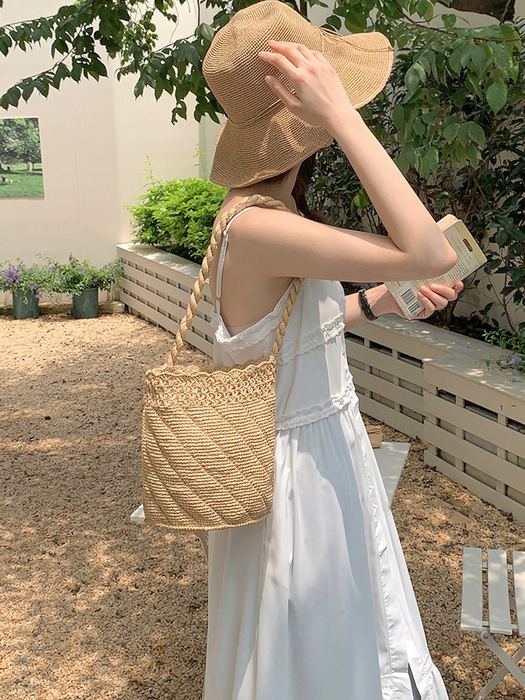 Cylindrical Raffia Basket Bag with Braided Handle