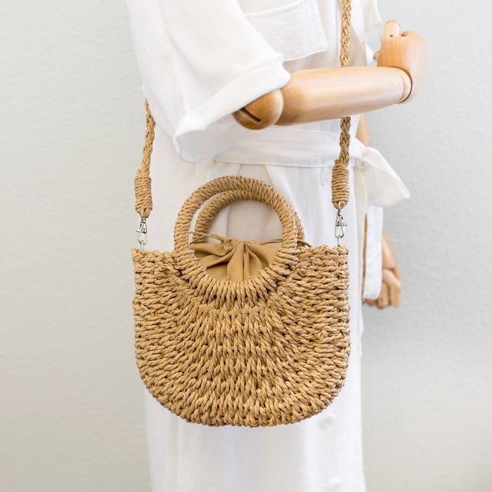 Rounded Straw Basket Bag with Ring Handles