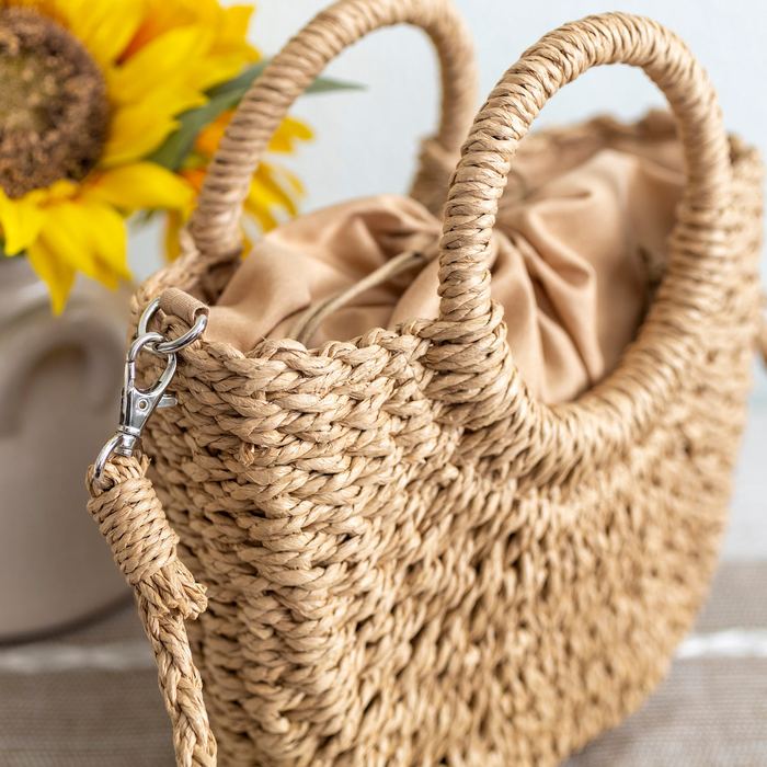 Rounded Straw Basket Bag with Ring Handles