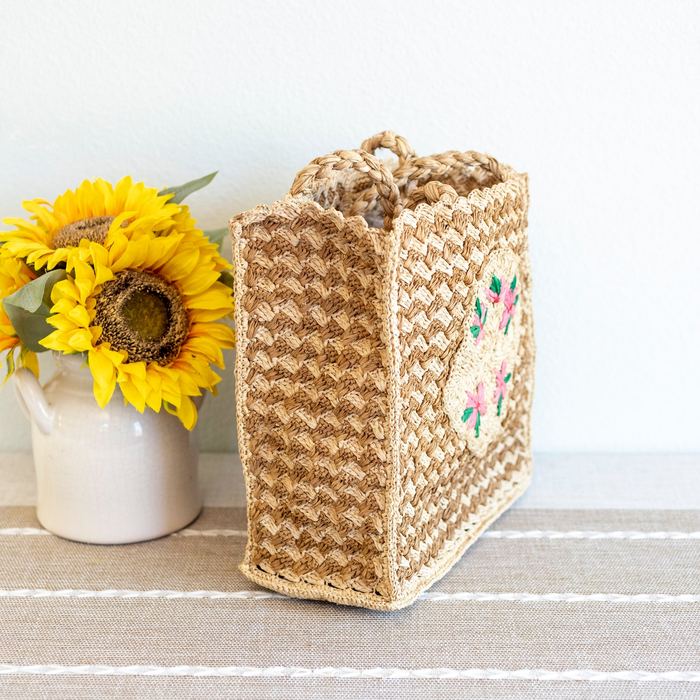 Square Raffia Handbag with Floral Medallion