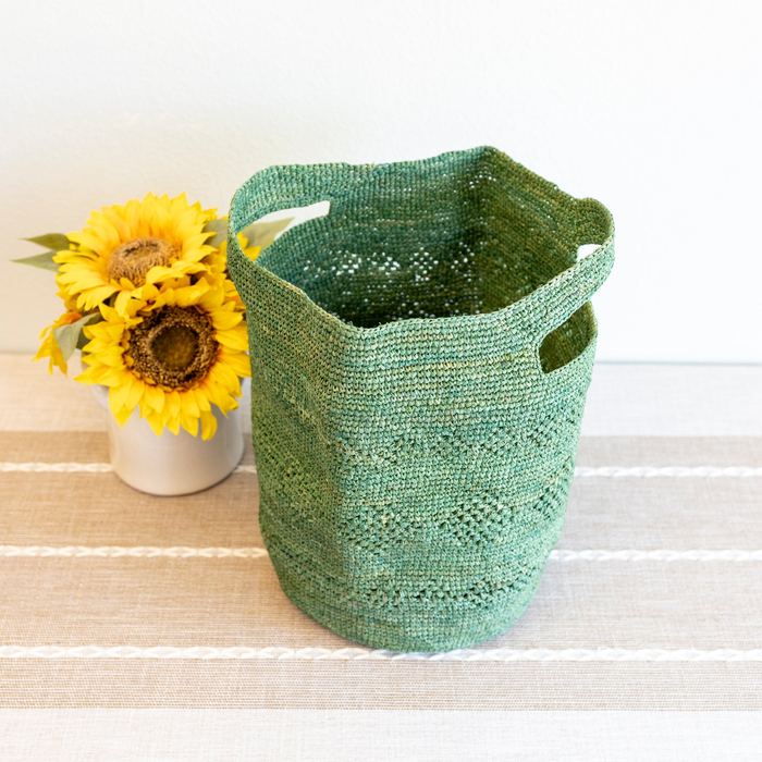 Green Raffia Bucket Bag with Cutout Handles