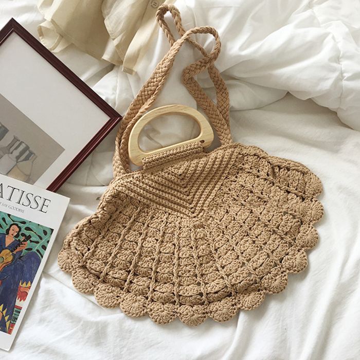 Shell-Shaped Cotton Crochet Handbag with Oval Handles